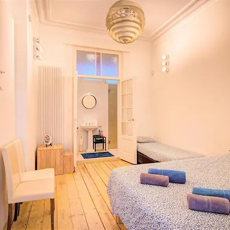 The Greenplace Lodge. In Heart Of Antwerp. Apartment *