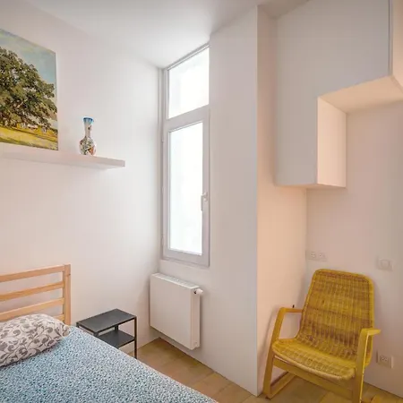 The Greenplace Lodge. In Heart Of Antwerp. * Antwerpen